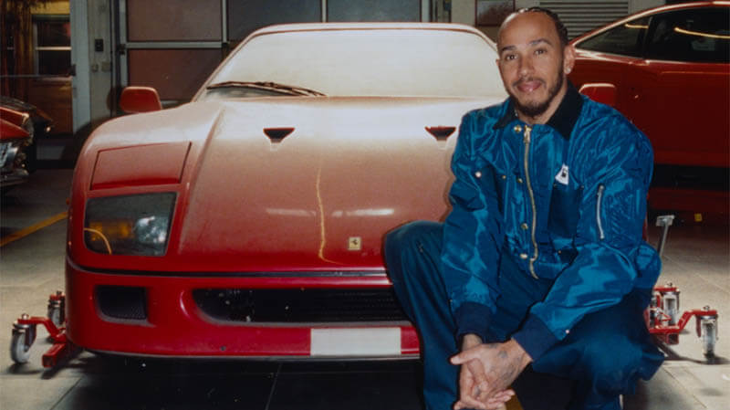 Хэмилтон осуществил свою детскую мечту, купив «Ferrari F40»
