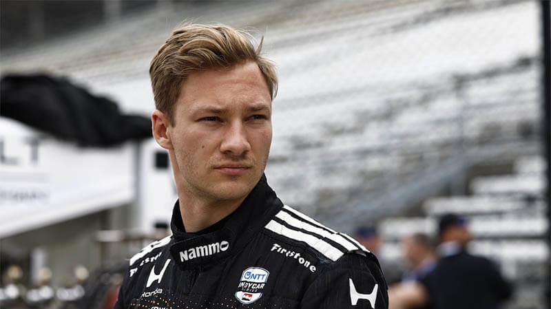 «AJ Foyt Racing» заключила многолетний контракт с «Новичком года IndyCar» Хаугером