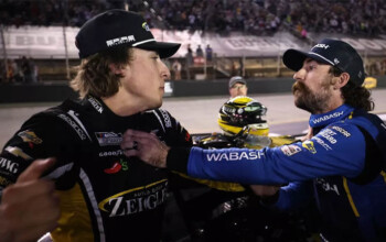 nascar bristol race hocevar blaney