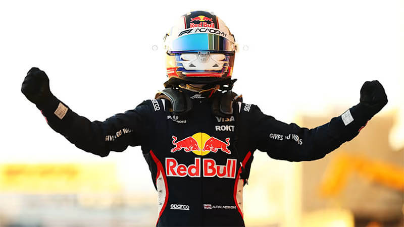 Пальмовски одержала победу в первой гонке F1 Academy в Остине