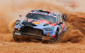 wrc hyundai neuville rally italy